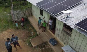 Auaris-na-TI-Yanomami-em-Amajari-RR-Foto_-Bruno-Kelly_Conexao-Povos-da-Floresta-1-rdlmonffvk56c61xt6ppfouytirr9oh0neqzrpzimw