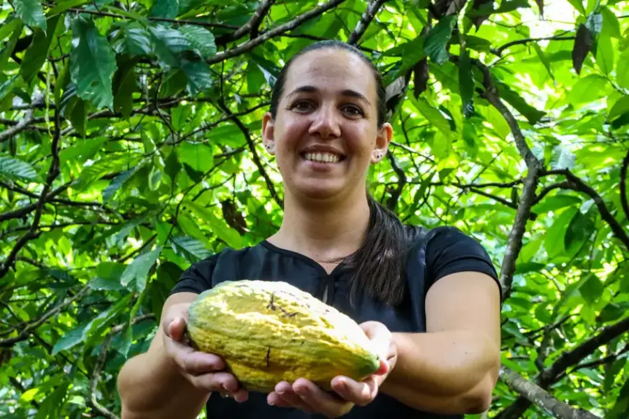 20250610125755-GC00067827-F00243409