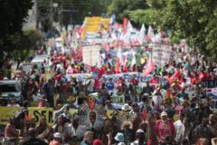 Marcha Mundial pelo Clima reúne organizações da sociedade civil