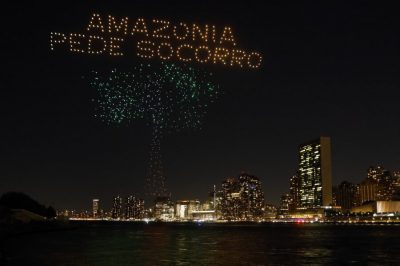 avaaz-amazon-new-york-drone-show_53190456815_o