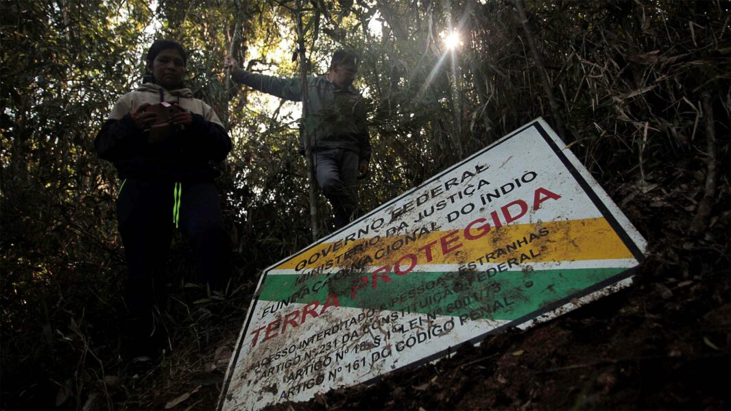 ndígenas do povo Xokleng na Terra Indígena Ibirama-Laklãnõ